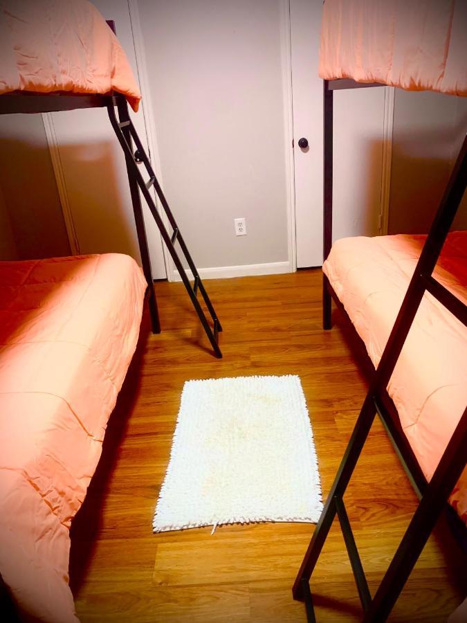 Shuteye Hostal