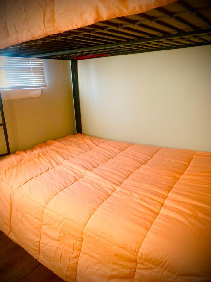 Shuteye Hostal Houston